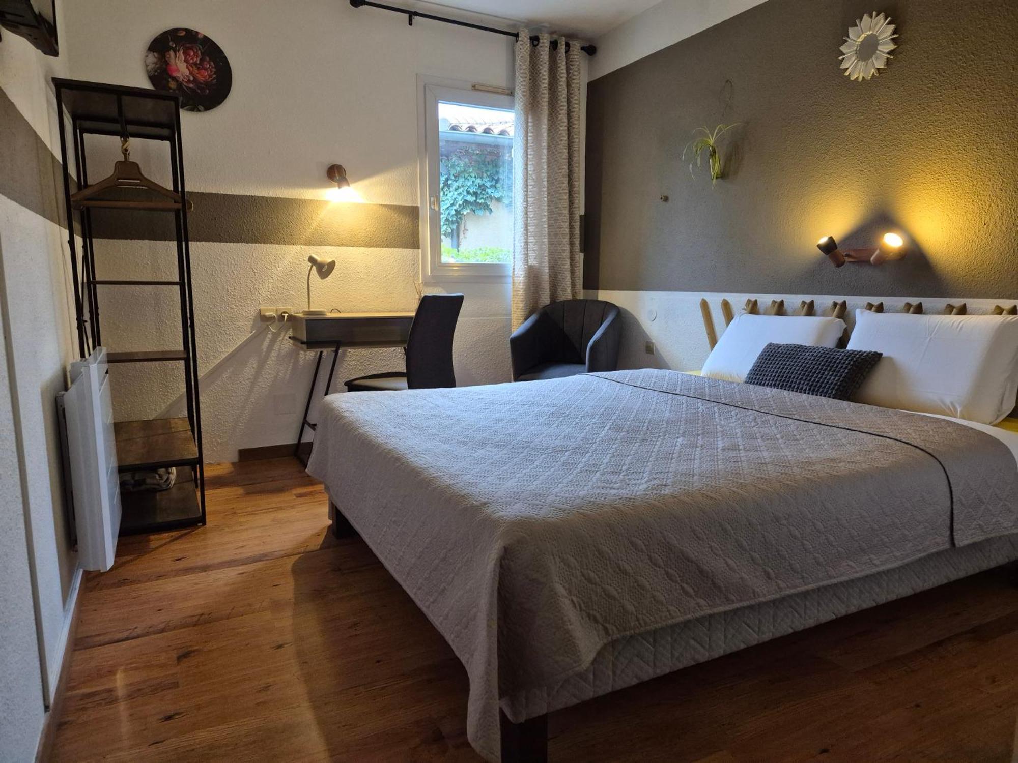 Bel Hotel Restaurant La Gentilhommiere Trèbes Eksteriør billede